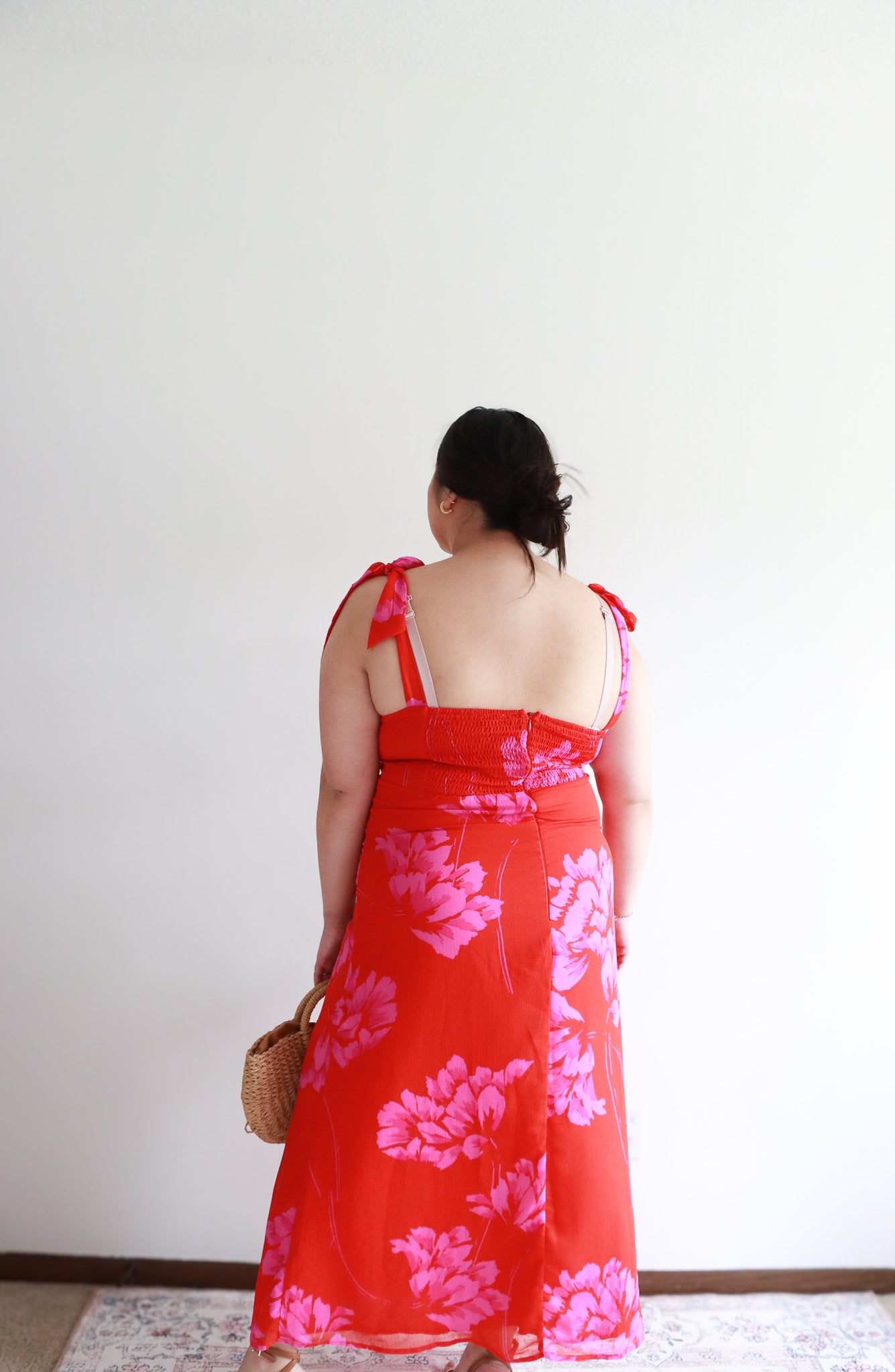 Nicki Shoulder Tie Strap Midi Dress