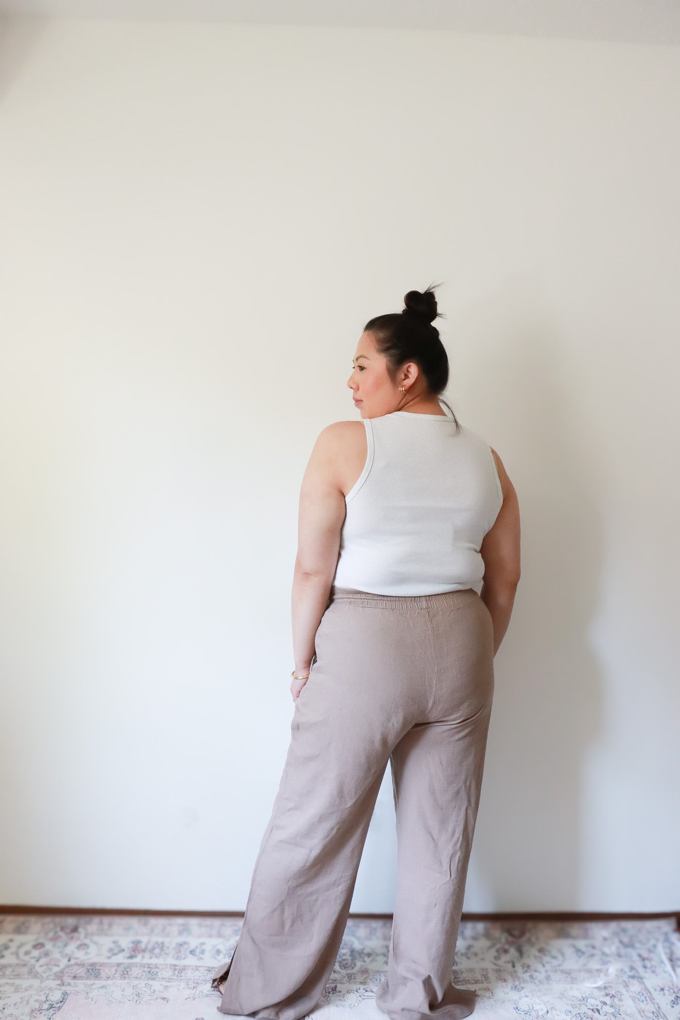 Olivia Black Linen Pants